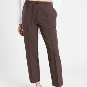 NWT Athleta Endeavor Straight Leg Pant, 2P, Brown